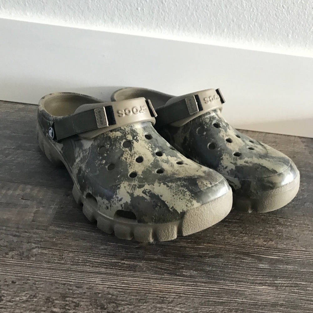Crocs
